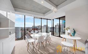Nice In New Acton - 2Bd 2Bth Apt